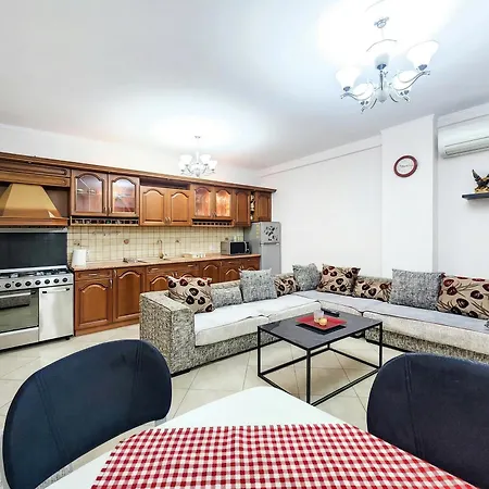 We 2br In Center * Tirana