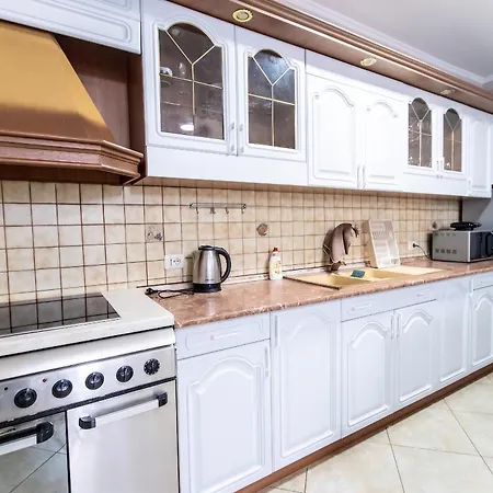 We 2br In Center Apartman Tirana