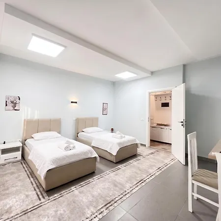 We 2br In Center * Tirana